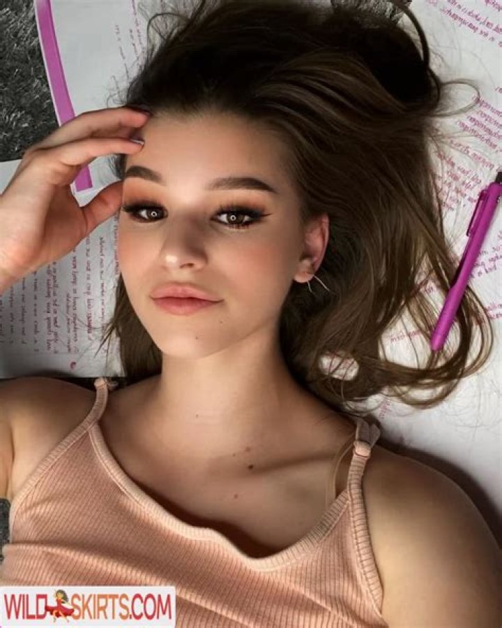 Exploring the Controversy Surrounding Brooke Monk Nudes