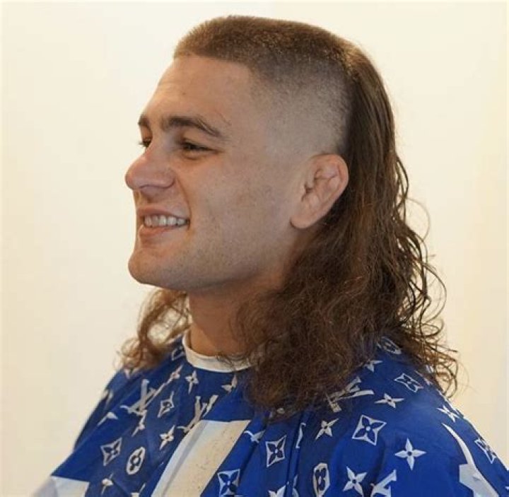 Embracing the Unconventional: The Skullet Haircut Trend